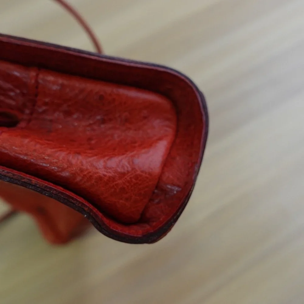 Vintage Ostritch Crocodile Half Moon DANIELLE NICOLE Crossbody Purse S Red ITALY - Picture 15 of 16